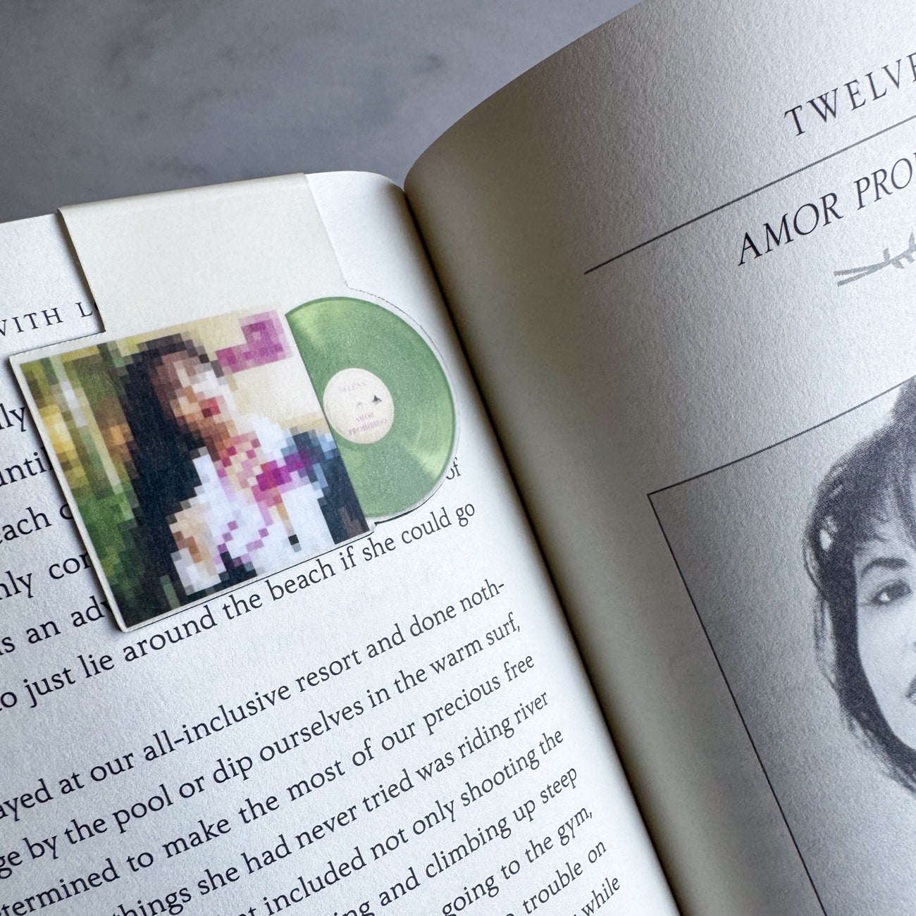 Amor Prohibido Vinyl Magnetic Bookmark